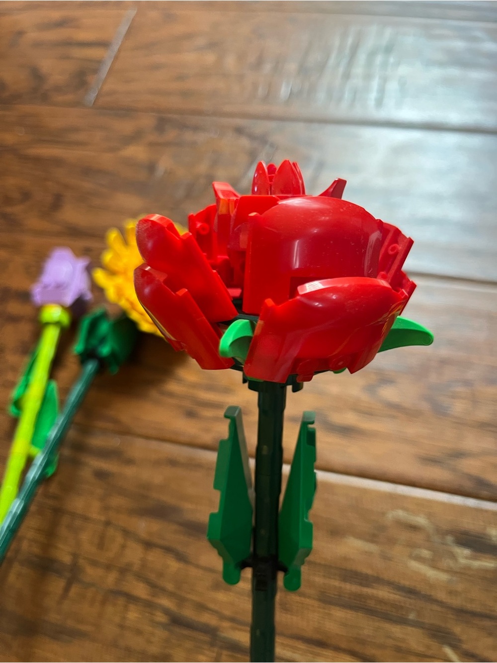 LEGO FLOWERS - Picture 4 of 6